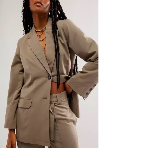 Free People Sheer Soul Suit Set Blazer and Pants Size 8 NWOT - Picture 2 of 12
